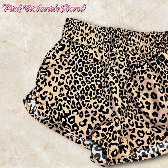PINK Victoria’s Secret Leopard Print Active Shorts – Size XS - Picture 2 of 7